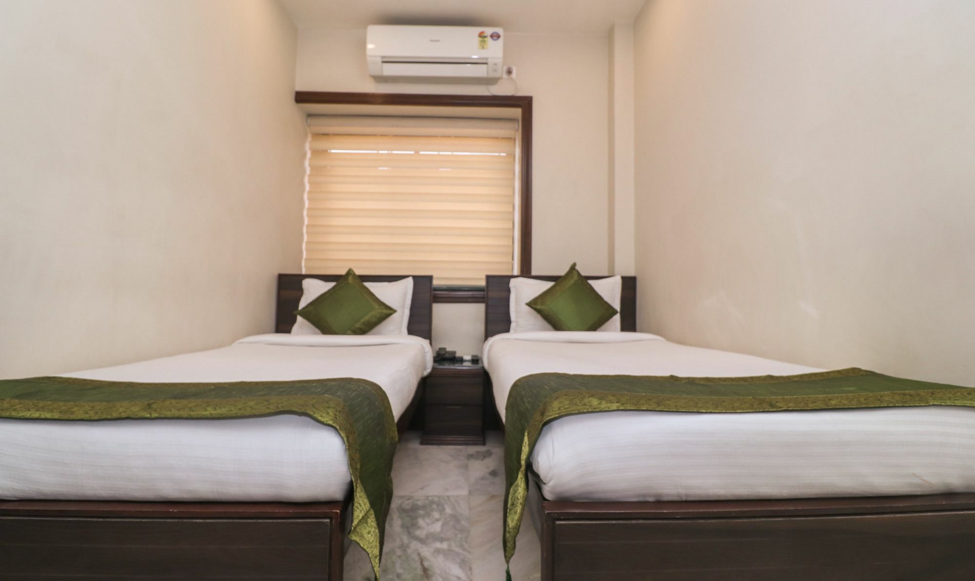 Capital O 8318 Beeu Guest House Liluāh Exterior photo