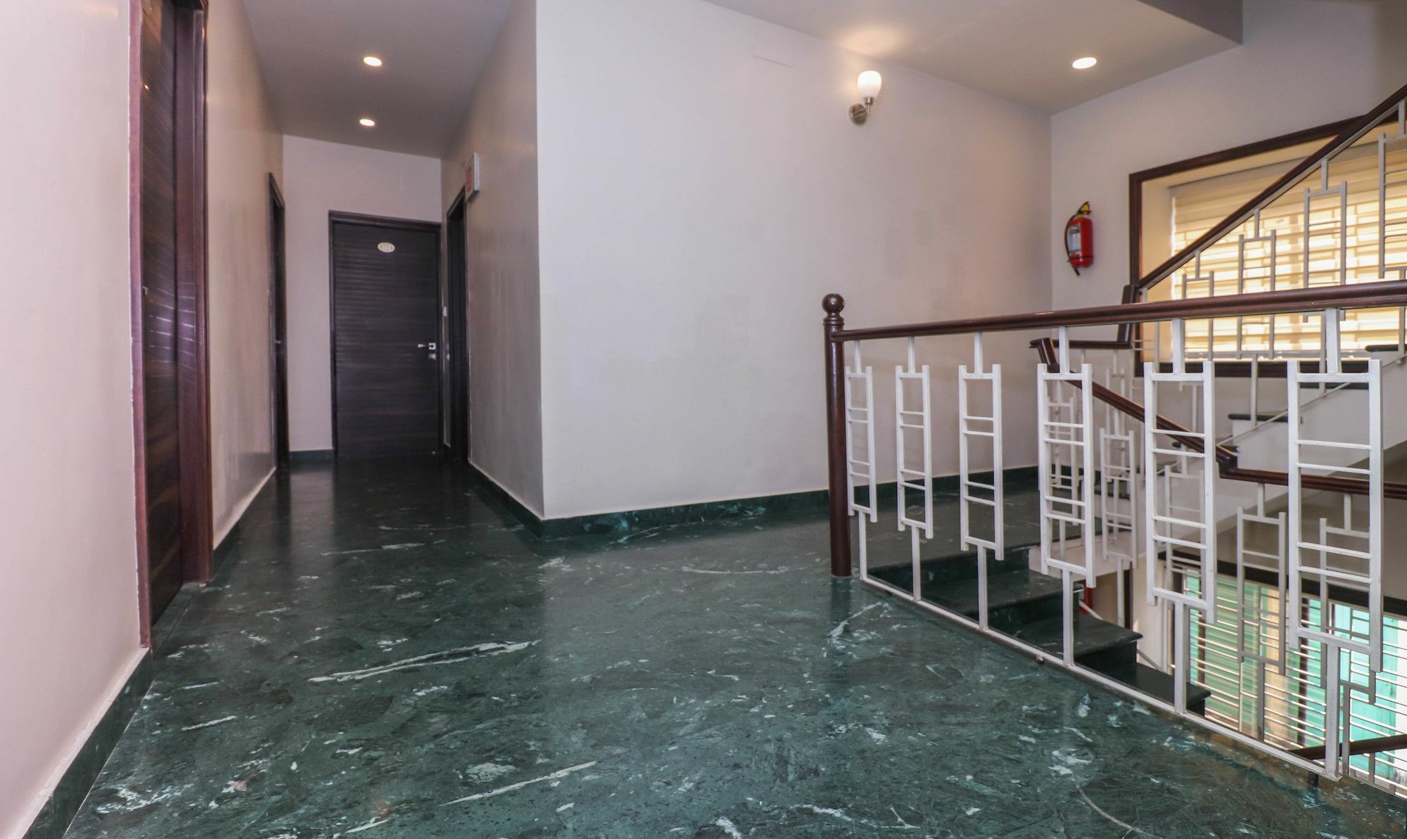 Capital O 8318 Beeu Guest House Liluāh Exterior photo